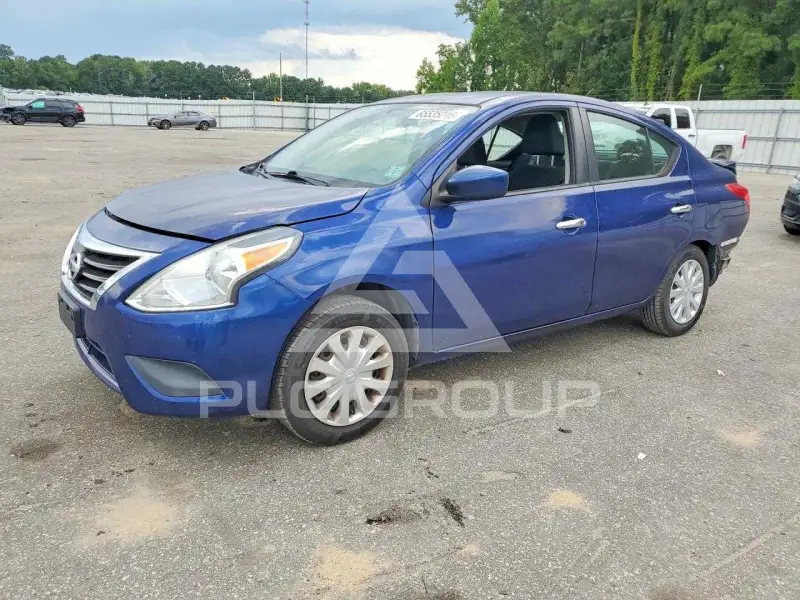 2019 Nissan VERSA фото