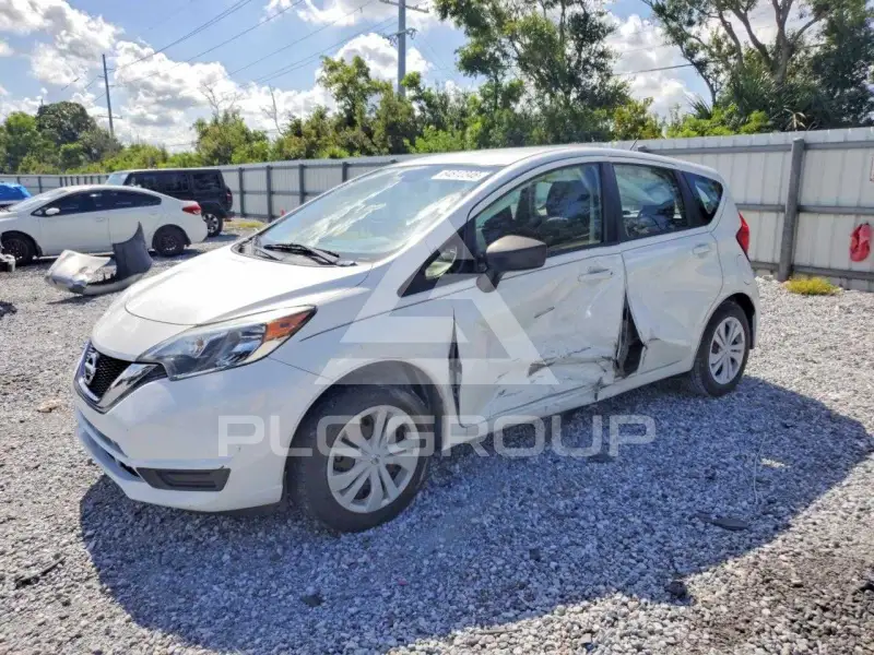 2019 Nissan VERSA photo