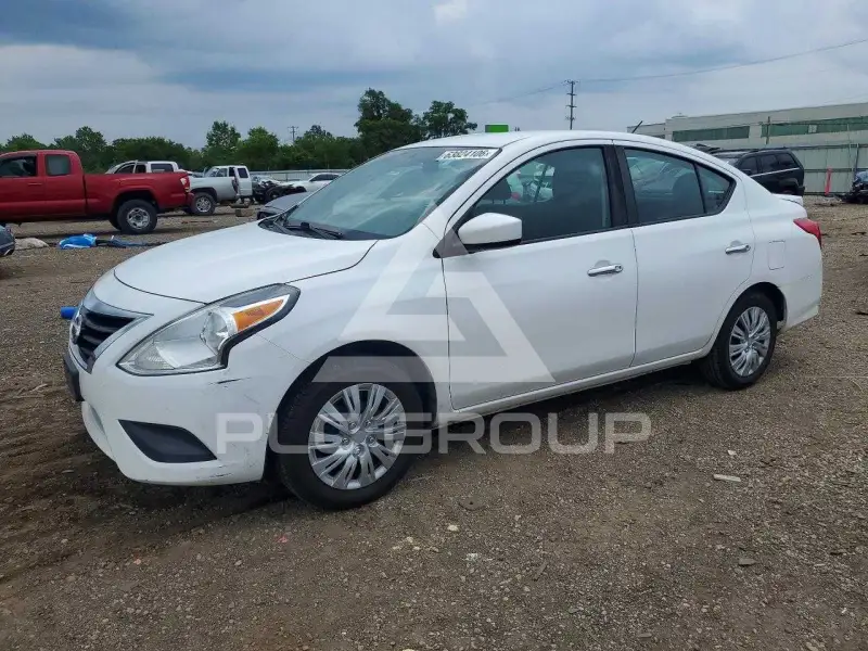2019 Nissan VERSA фото