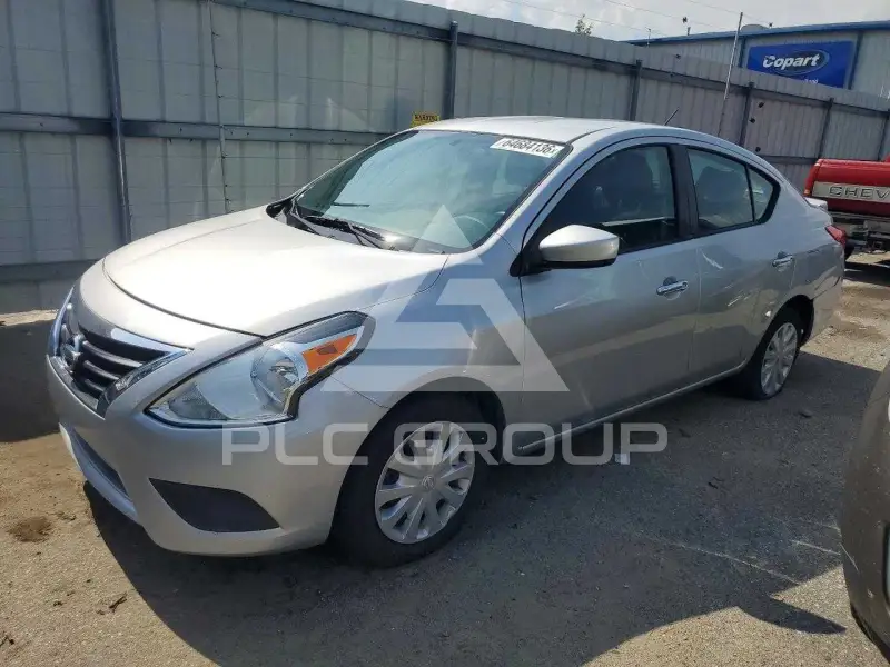 2019 Nissan VERSA photo