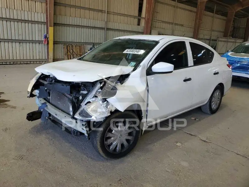 2019 Nissan VERSA фото