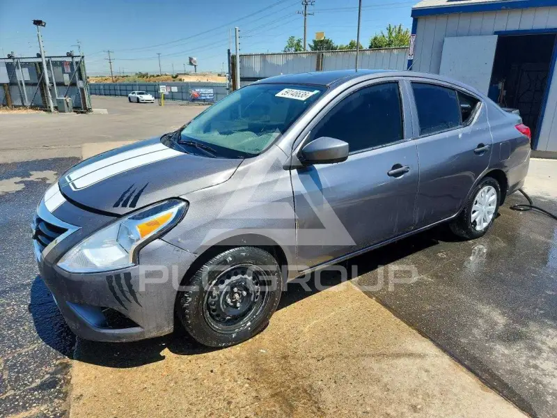 2019 Nissan VERSA фото