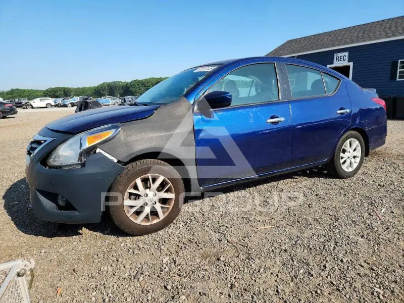 2019 Nissan VERSA фото