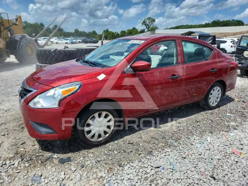 2019 Nissan VERSA фото
