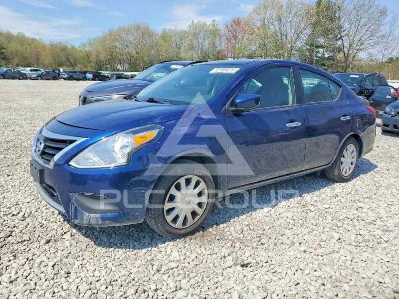 2019 Nissan VERSA photo
