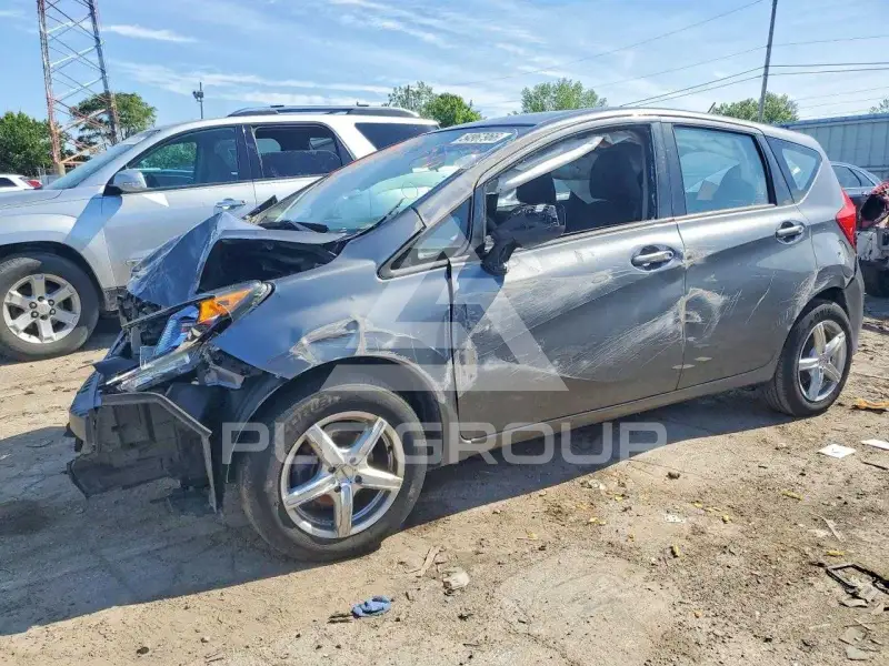 2019 Nissan VERSA фото