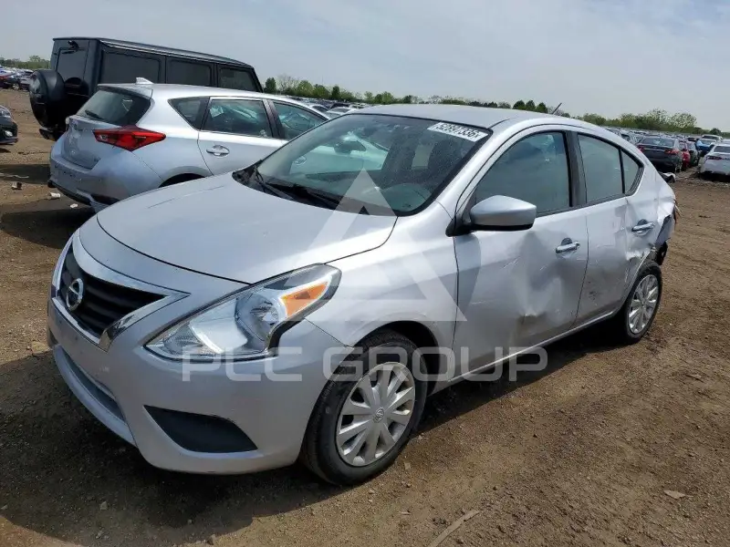 2019 Nissan VERSA фото