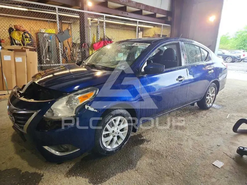 2019 Nissan VERSA фото