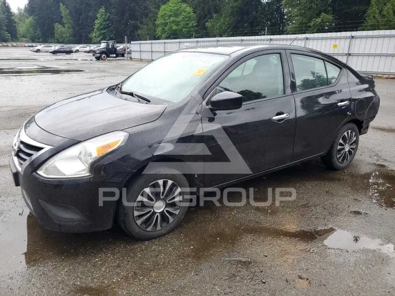 2019 Nissan VERSA фото