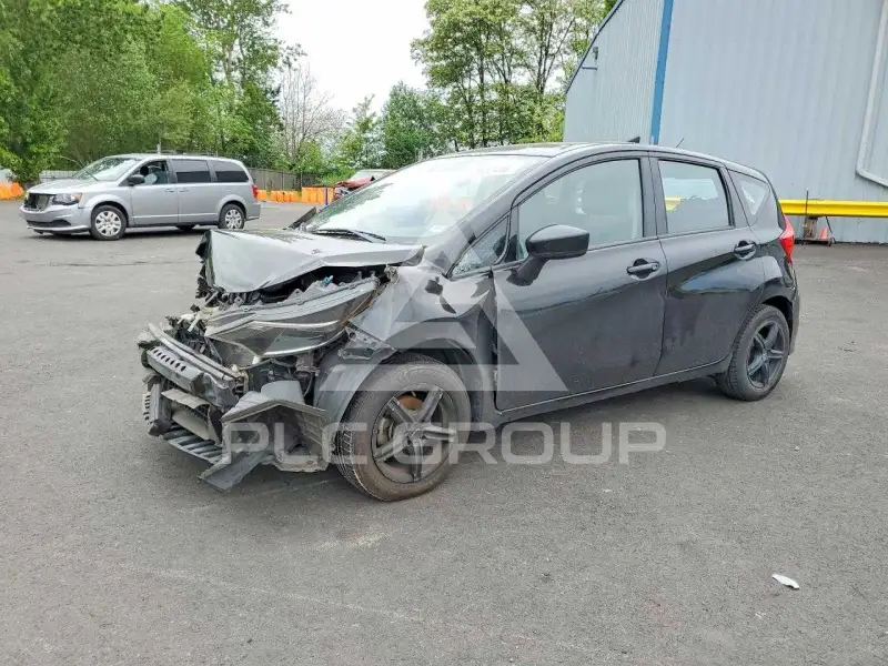 2019 Nissan VERSA photo