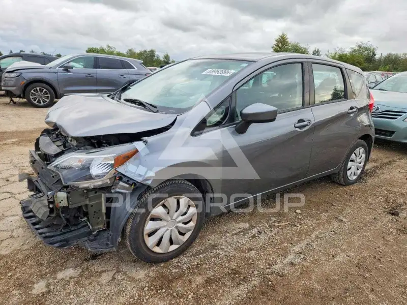 2019 Nissan VERSA photo