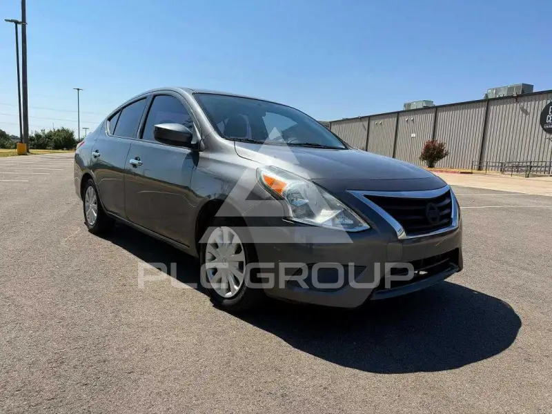2019 Nissan VERSA фото
