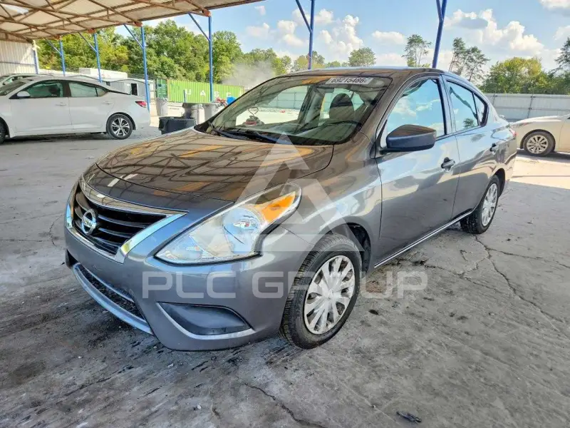 2019 Nissan VERSA фото