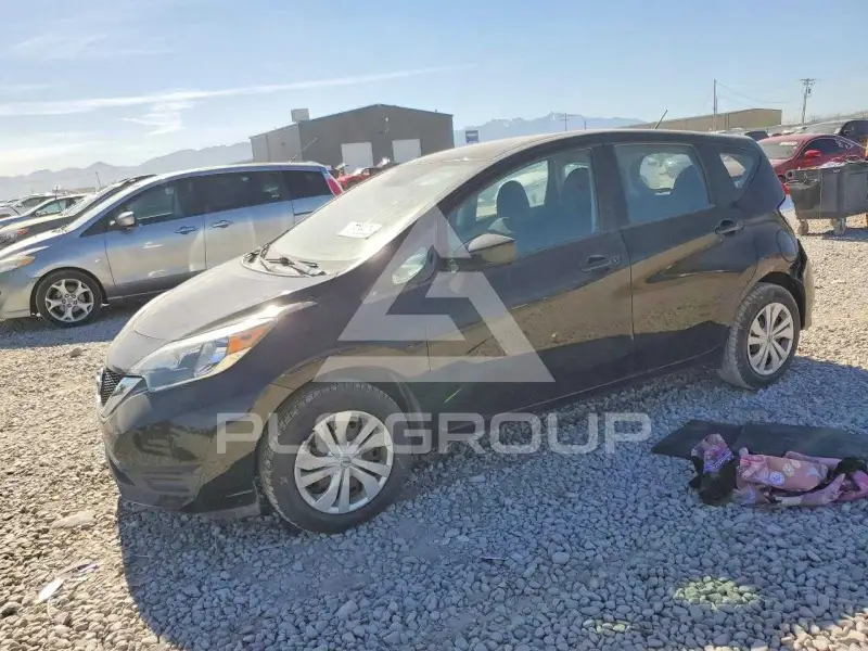 2019 Nissan VERSA фото