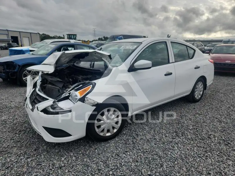 2019 Nissan VERSA фото