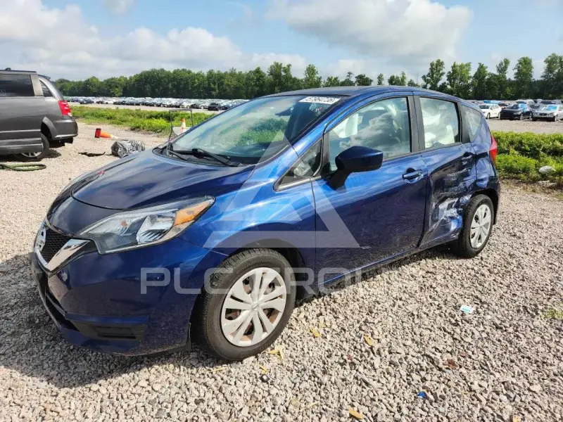 2019 Nissan VERSA photo