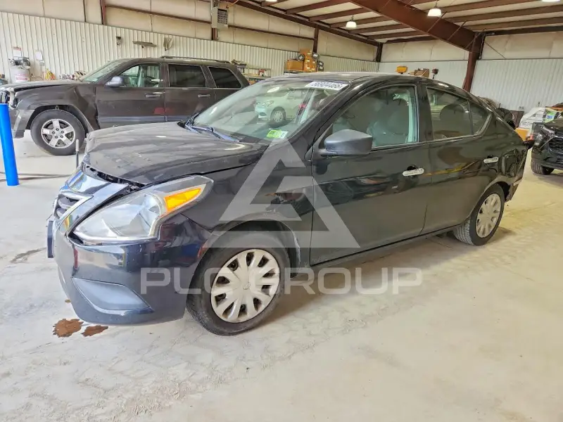 2019 Nissan VERSA фото