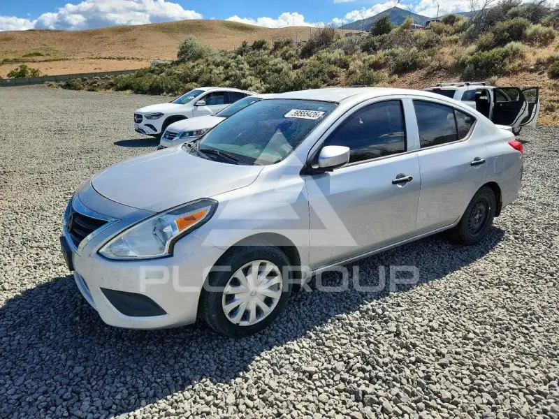 2019 Nissan VERSA фото