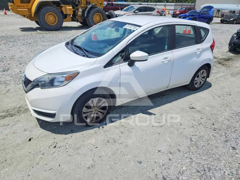 2019 Nissan VERSA фото