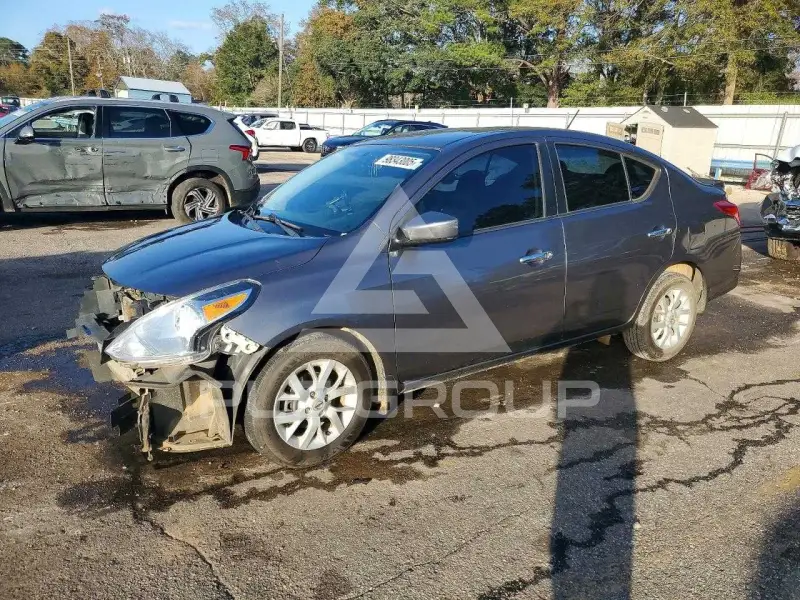 2019 Nissan VERSA фото