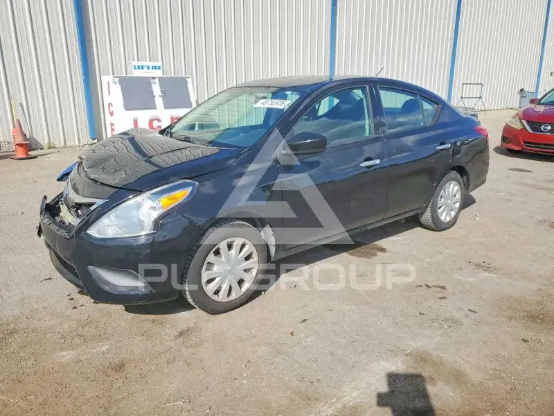 2019 Nissan VERSA фото