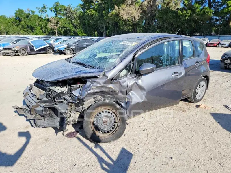 2019 Nissan VERSA фото