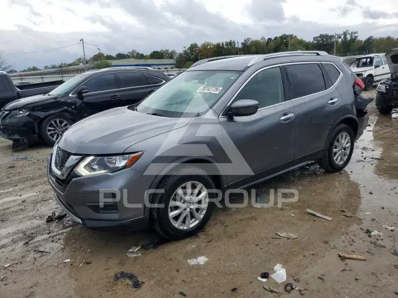 2019 Nissan ROGUE photo