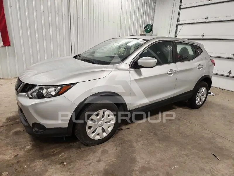 2019 Nissan ROGUE photo