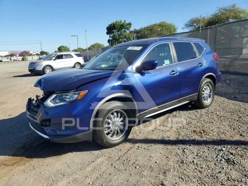 2019 Nissan ROGUE photo
