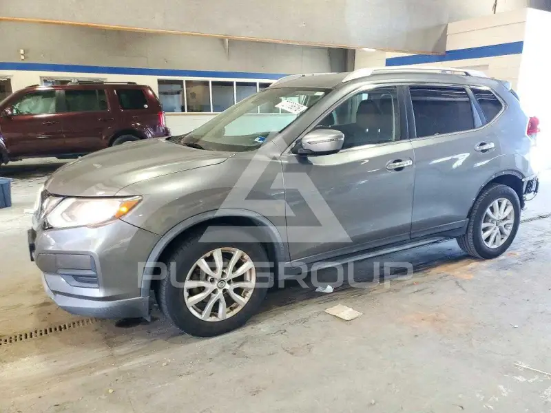 2019 Nissan ROGUE photo
