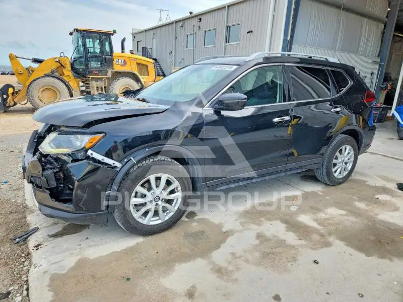 2019 Nissan ROGUE photo