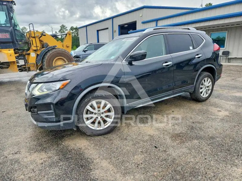 2019 Nissan ROGUE photo