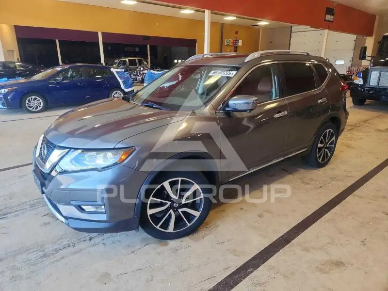 2019 Nissan ROGUE photo