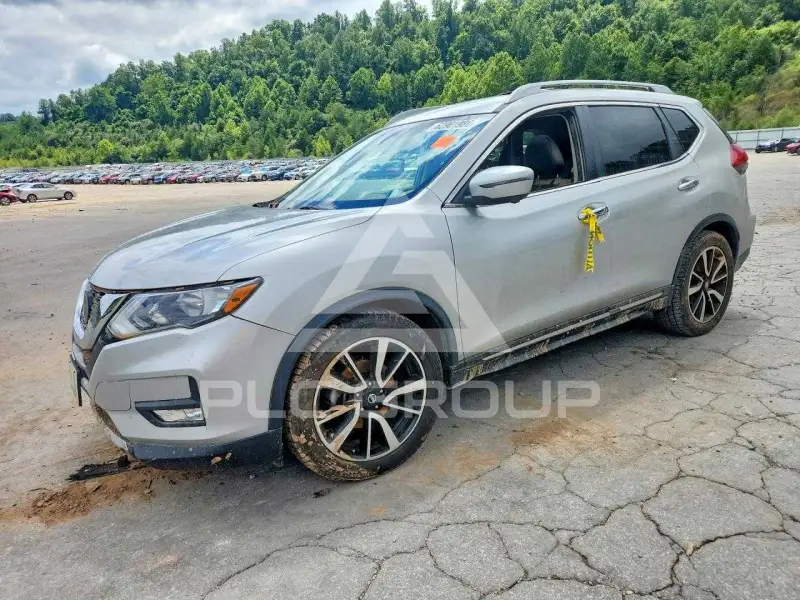 2019 Nissan ROGUE photo
