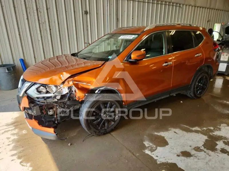 2019 Nissan ROGUE photo