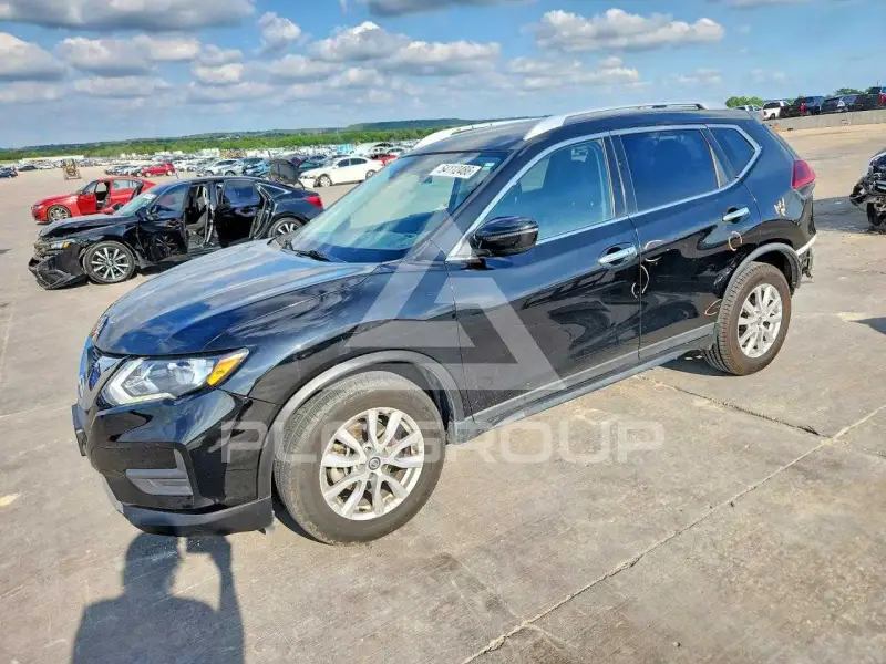 2019 Nissan ROGUE photo
