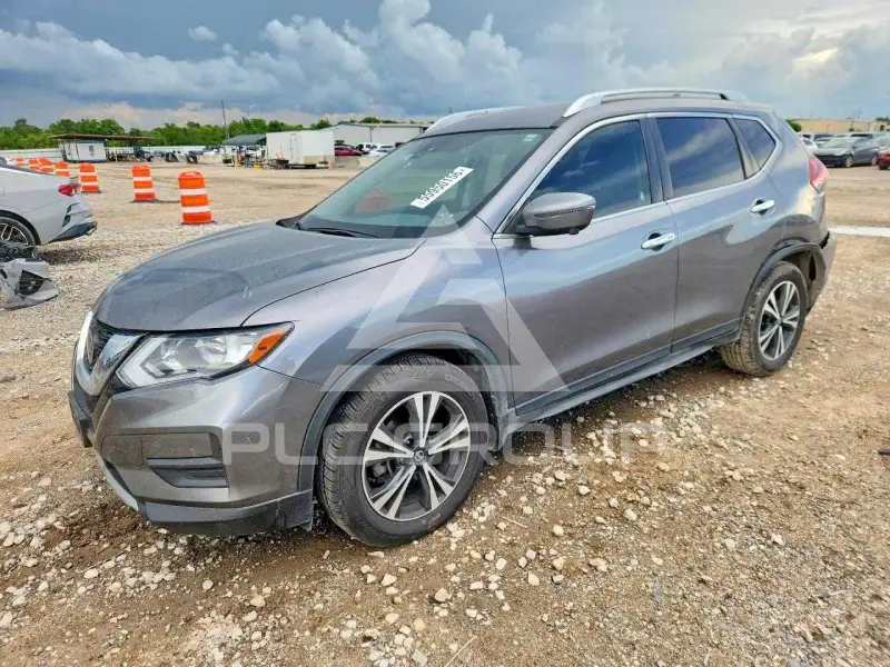 2019 Nissan ROGUE photo
