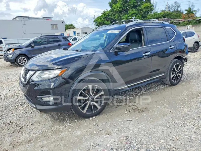 2019 Nissan ROGUE photo