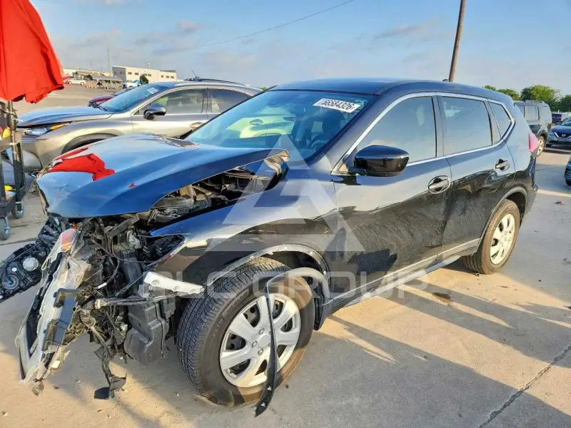 2019 Nissan ROGUE photo