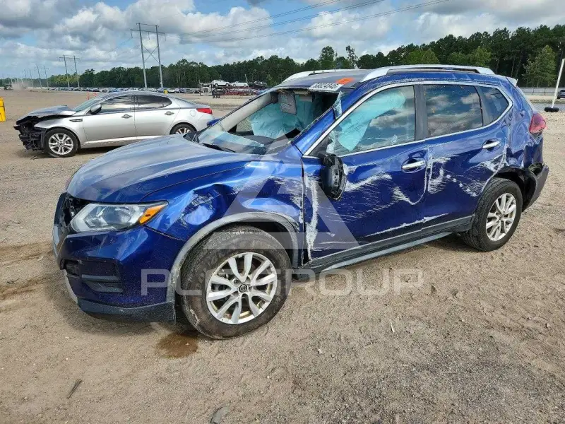 2019 Nissan ROGUE photo