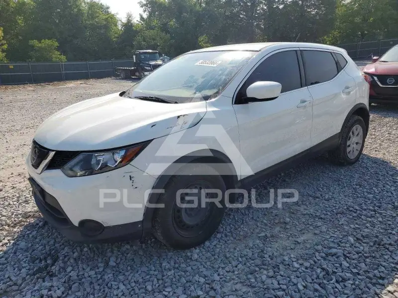2019 Nissan ROGUE photo