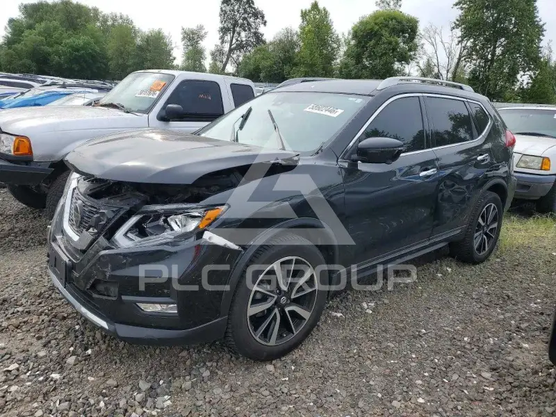 2019 Nissan ROGUE photo