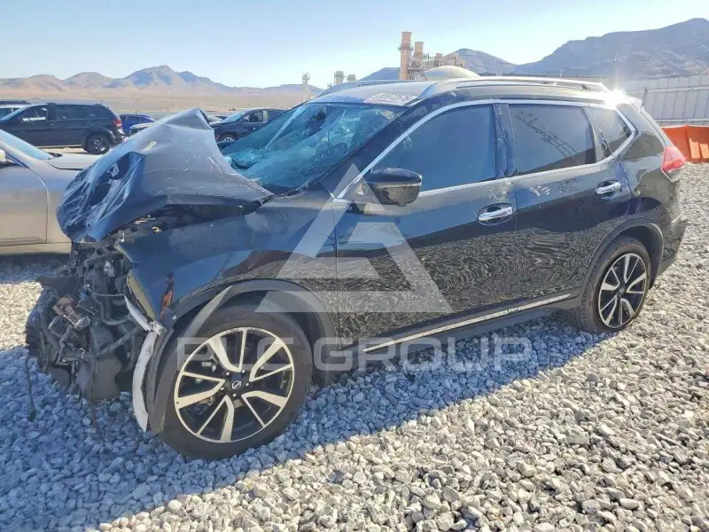 2019 Nissan ROGUE photo