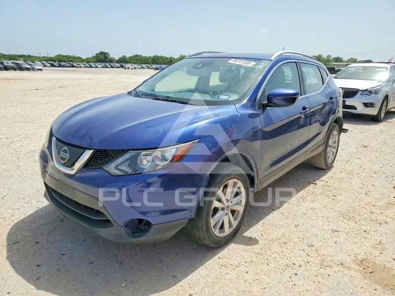 2019 Nissan ROGUE photo