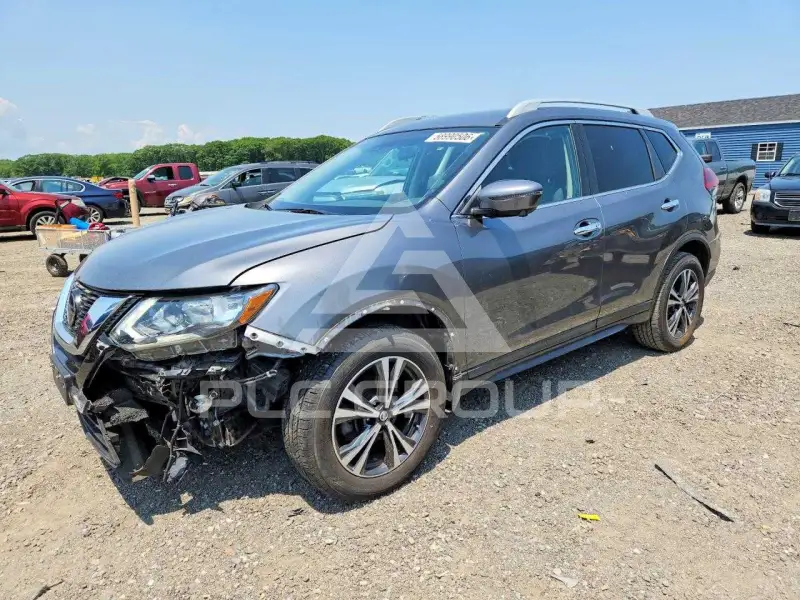 2019 Nissan ROGUE photo