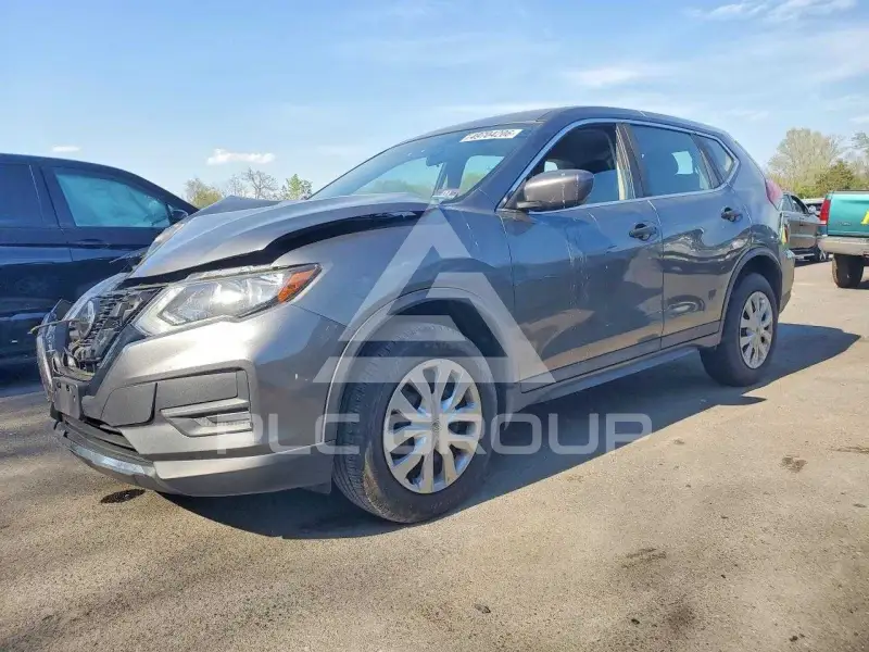2019 Nissan ROGUE photo