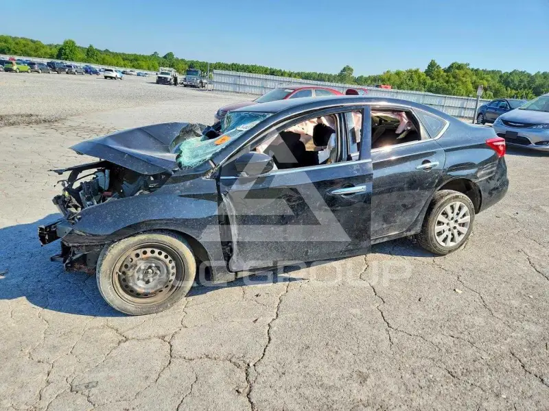 2019 Nissan SENTRA photo
