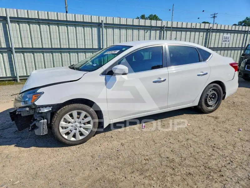 2019 Nissan SENTRA photo