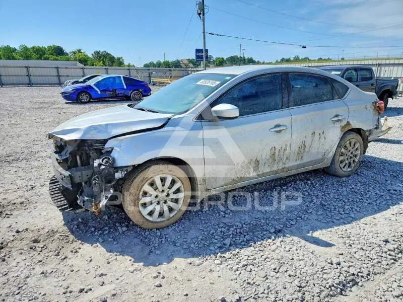 2019 Nissan SENTRA фото