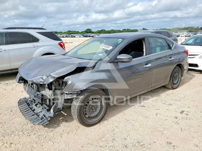 2019 Nissan SENTRA фото